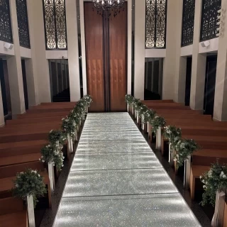 クリスタルチャペル