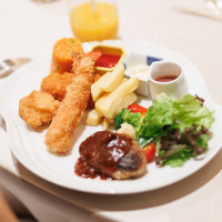 ゲスト5名のちびっ子向けのお子様ランチ