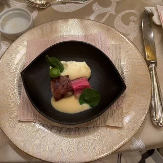 メイン