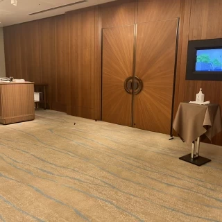 披露宴会場付近の廊下