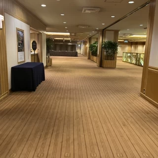 披露宴会場付近の廊下