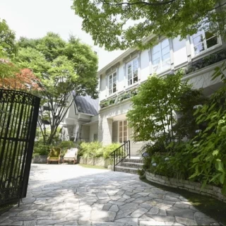 一軒家のような外観