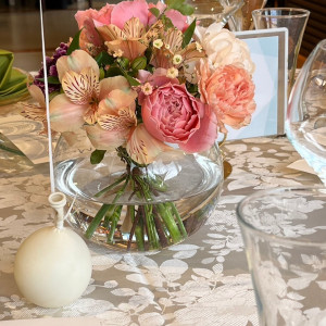 友人が撮ってくれたテーブル装花の写真|670019さんのアルカンシエル南青山（アルカンシエルグループ）の写真(2109751)
