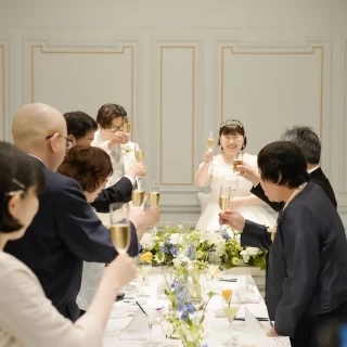 乾杯の場面です
