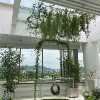 緑をたっぷりと使っていて、すごく綺麗でした。