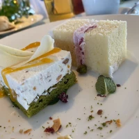 左のカッサータがすごく美味しかったです