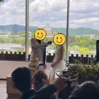 高砂席の後ろには姫路城がしっかりと見えていました。