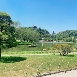 三溪園の庭園|670465さんの三渓園 鶴翔閣（横浜市指定有形文化財）の写真(1870471)