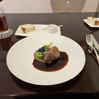 メイン