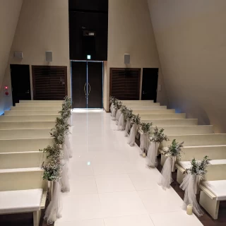 白く、純白のイメージがとても素敵でした