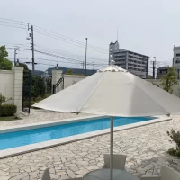 ホワイトハウスのガーデンと周囲の写真