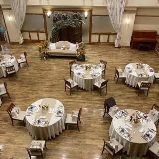 アットホームな披露宴会場