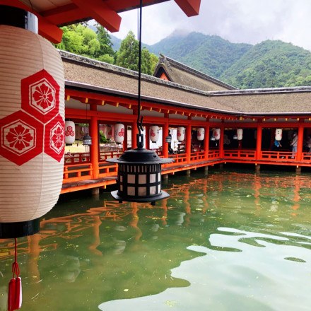 厳島神社