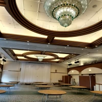 披露宴会場 こちらの会場は景色はあまりないが、ステージ常設