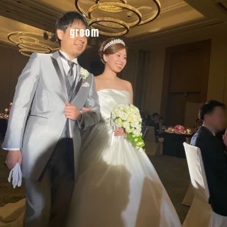 天井のシャンデリアが素敵です。