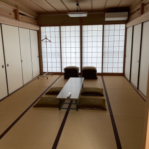 控室は襖で区切られており、隣はもう一つの控室に繋がっています|671620さんの吉備津彦神社の写真(1952310)