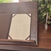 挙式会場に置いてある結婚証明書
