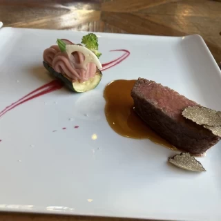 人気の牛ヒレ肉
