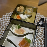 冷菜盛り合わせ。これが一番美味しい。