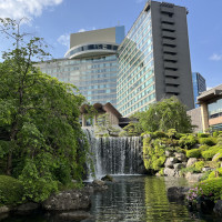 昼の庭園