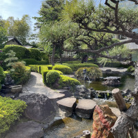 昼の庭園