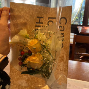お花のコーディネーターからいただいたお花|673247さんのキャメロットヒルズの写真(2412859)