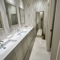 トイレ。バリアフリーのトイレもあり