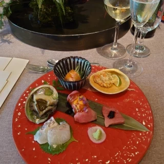 ・最高に美味しい料理
・出てきた瞬間ゲストがざわつく