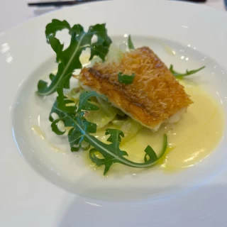 追加料金かかりますが甘鯛はおすすめです。