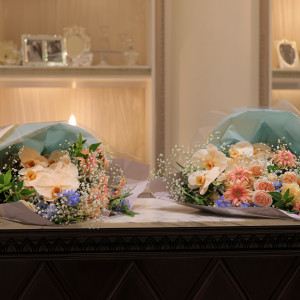 両親への花束です。式場で用意してもらえました！|674063さんのアーヴェリール迎賓館(富山)の写真(2108101)