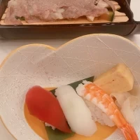 お寿司と和牛のしゃぶしゃぶ