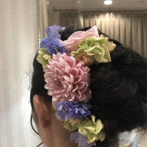 髪型チェンジ時にブーケと同じ生花を使ってもらいました|674483さんのアーフェリーク迎賓館(岐阜)の写真(1899157)