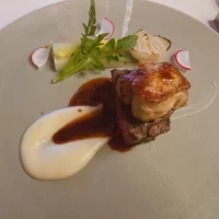 特選牛フィレ肉のグリル
ロッシーニスタイル
