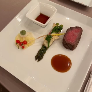 お肉柔らかかったですアスパラ豚巻きも大好きです