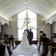 結婚式中