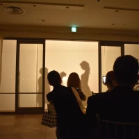 シルエット入場