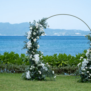 自分のイメージしていた通りのアーチとお花に、驚きました。