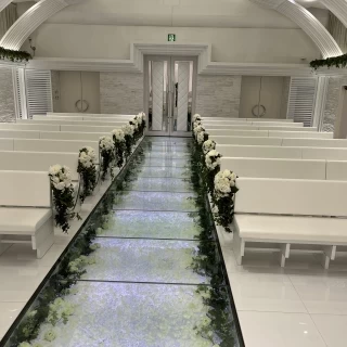 下のガラス張りが良い