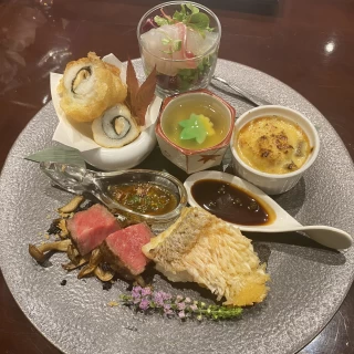 ブライダルフェアで頂いた料理です。