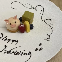 ブライダルフェアのデザート試食。