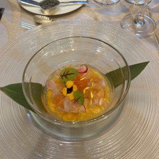 前菜　鮮魚の瞬間燻製