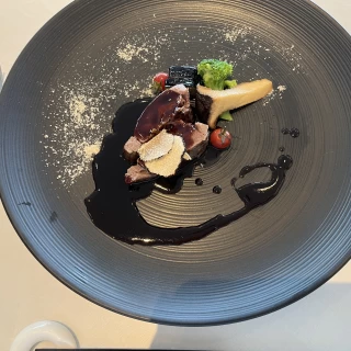 メインのお肉料金。