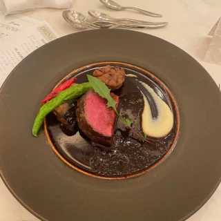 料理　メイン