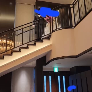 階段からの入場
