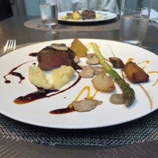 牛フィレ肉のメイン
