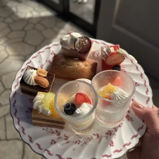 デザートビュッフェ