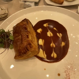 中にはお肉