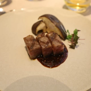 お肉料理