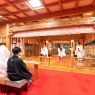 参列者ゼロでしたが、本格的な式でした。