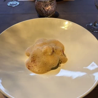 オマール海老を使っている料理で
お気に入りでした。